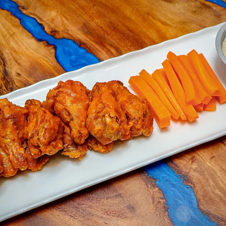 Arena All Star Wings