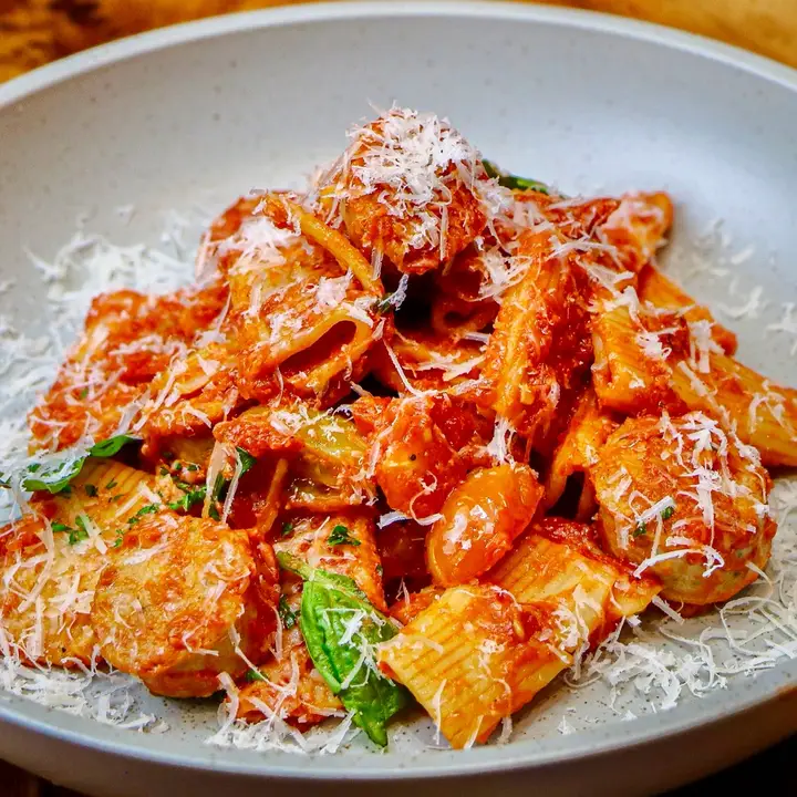 Spicy Sausage Rigatoni